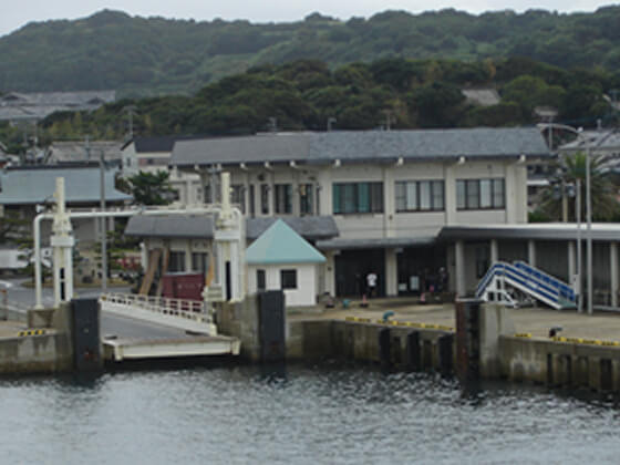Ukutaira Port terminal